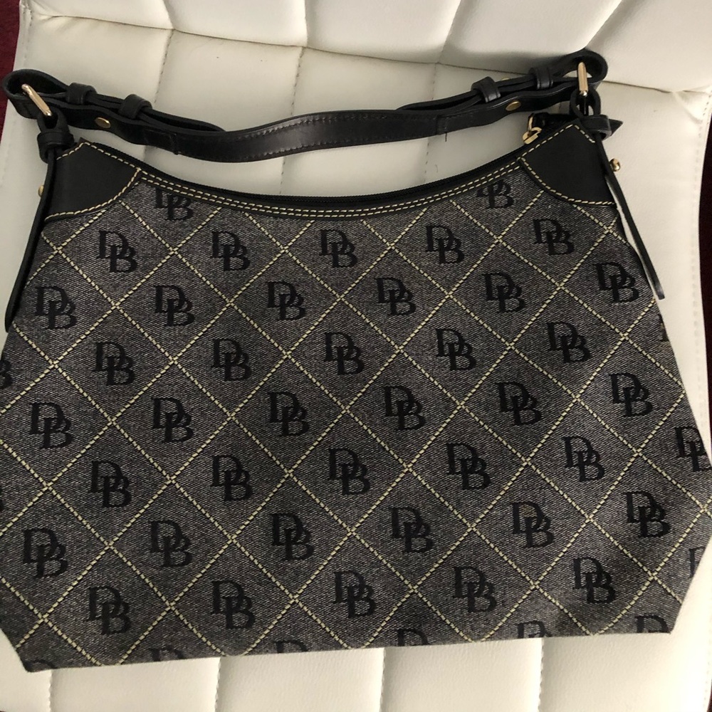 Dooney and Burke Pocket Book